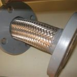 Painted carbon steel flange flexible braided hose-1